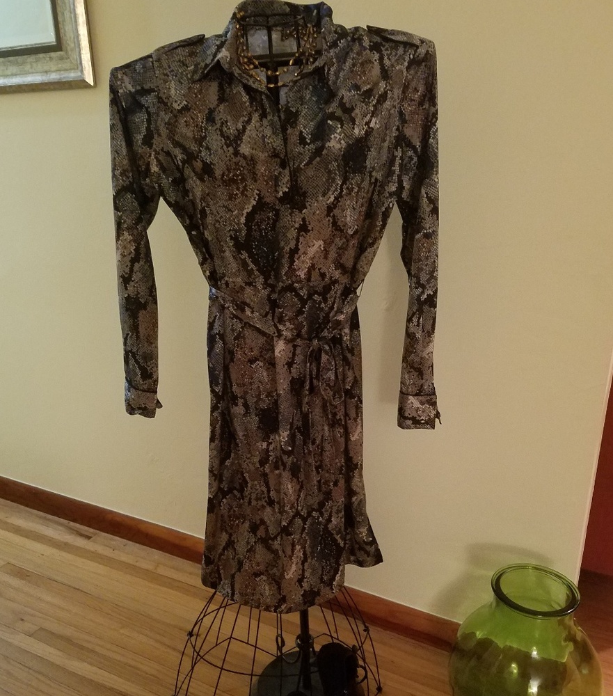 DRESS - Picture 4 of 5